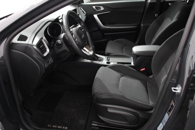 KIA CEE D Ceed Sportswagon 1.0 T-GDi Prestige | Navigatie | Apple Carplay/Android Auto | Camera | Cruise Control | Dab | Stoelverwarming |
