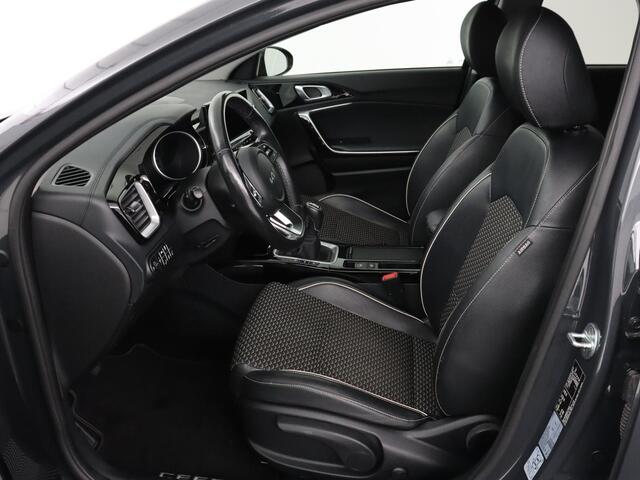 KIA CEE D Ceed 1.0 T-GDi DynamicPlusLine | Stoel & stuurverwarming | Trekhaak | Adaptive cruise | Camera | Half leder | Keyless | Full LED | Carplay | Navigatie | Climate control | Parkeerhulp