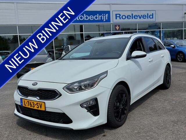 KIA CEE D Ceed Sportswagon 1.0 T-GDi 120pk DynamicPlusLine | Navi | Apple Carplay + Android Auto | Clima | Cruise | Keyless Entry | Pdc+Camera | Stoelverwarming | Privacy Glass | 16''lm