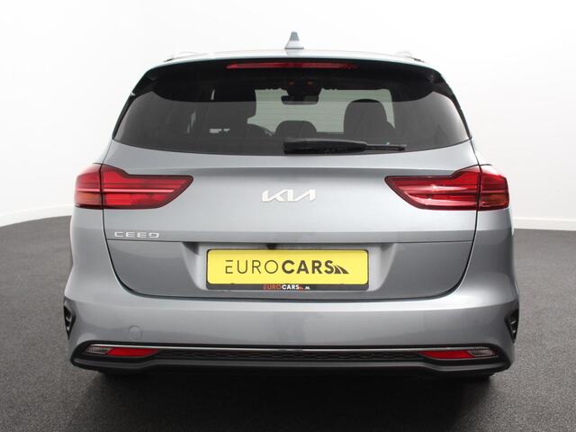 KIA CEE D Ceed Sportswagon 1.5 T-GDi 160pk Prestige Navigatie Apple Carplay/Android Auto Camera Stoel- en stuurverwarming Cruise Control Climate Control Start/Stop systeem Getinte ramen