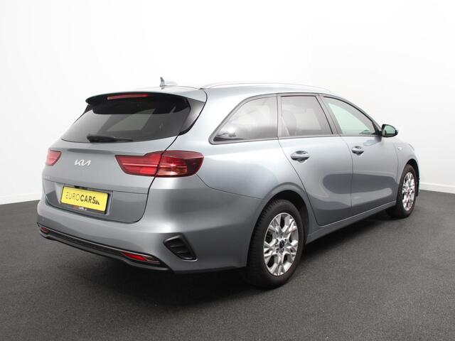 KIA CEE D Ceed Sportswagon 1.5 T-GDi 160pk Prestige Navigatie Apple Carplay/Android Auto Camera Stoel- en stuurverwarming Cruise Control Climate Control Start/Stop systeem Getinte ramen