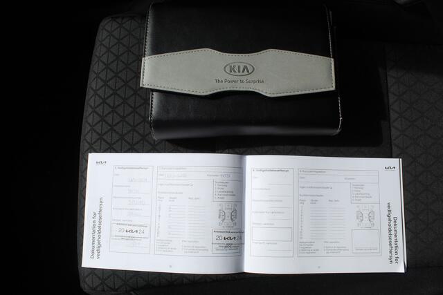 KIA CEE D Ceed Sportswagon 1.0 T-GDi DynamicPlusLine Cruise control/Climate control/Lane assist/Apple carplay/Stoelverwarming/Stuurverwarming/Achteruitrijcamera/DAB/LED koplampen/16'' Lichtmetalen velgen.