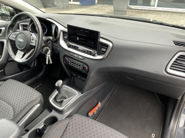 KIA CEE D Ceed Sportswagon 1.0 T-GDi DynamicLine LED, Camera, Navi, Rijklaar met beurt & garantie!