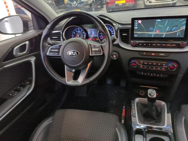 KIA CEE D Ceed Sportswagon 1.4 T-GDi DynamicPlusLine Camera | Stuur/Stoel Verwarming | Carplay | Climate | Navi | Cruise | Full LED | Start/Stop | PDC | NL-Auto | Dealer Onderh.
