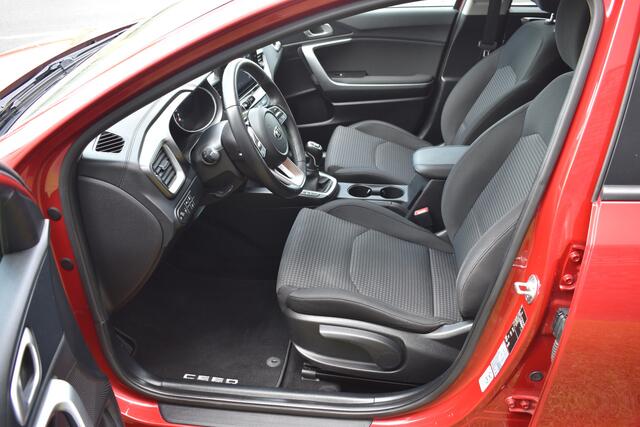 KIA CEE D Ceed 1.0 T-GDi Carplay Navigatie Camera