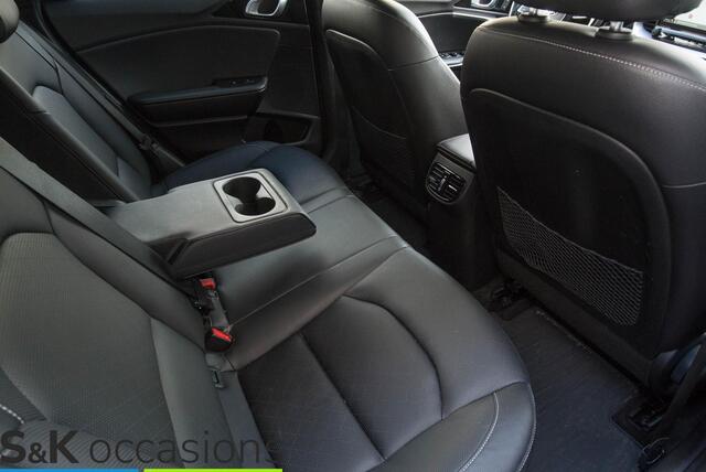 KIA CEE D Ceed Sportswagon 1.6 GDI PHEV ExecutiveLine Trekhaak Pano