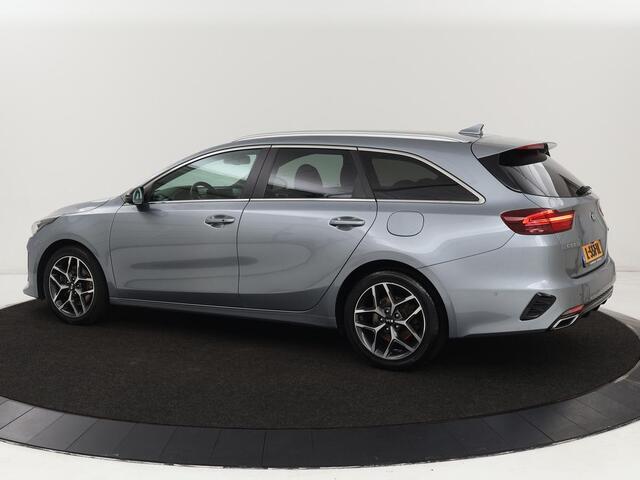 KIA CEE D Ceed 1.5 T-GDi GT-Line | Leder/Alcantara | Stoel & stuurverwarming | JBL Sound | Adaptive cruise | Camera | Carplay | Keyless | Navigatie | Full LED