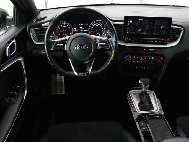 KIA CEE D Ceed 1.5 T-GDi GT-Line | Leder/Alcantara | Stoel & stuurverwarming | JBL Sound | Adaptive cruise | Camera | Carplay | Keyless | Navigatie | Full LED