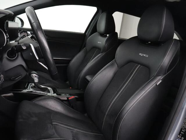 KIA CEE D Ceed 1.5 T-GDi GT-Line | Leder/Alcantara | Stoel & stuurverwarming | JBL Sound | Adaptive cruise | Camera | Carplay | Keyless | Navigatie | Full LED