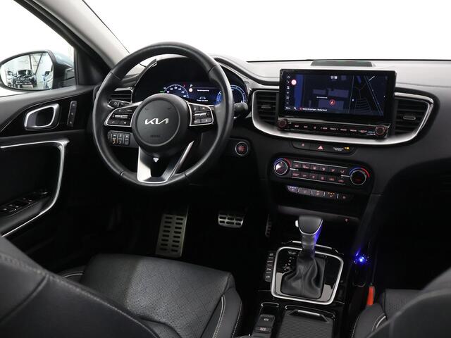 KIA CEE D Ceed Sportswagon 1.6 GDI PHEV ExecutiveLine | Panoramadak | Lederen Bekleding | Stoelventilatie | Elektrisch verstelb. bestuurdersstoel met geheugen | Stoel/Stuurwielverwarming