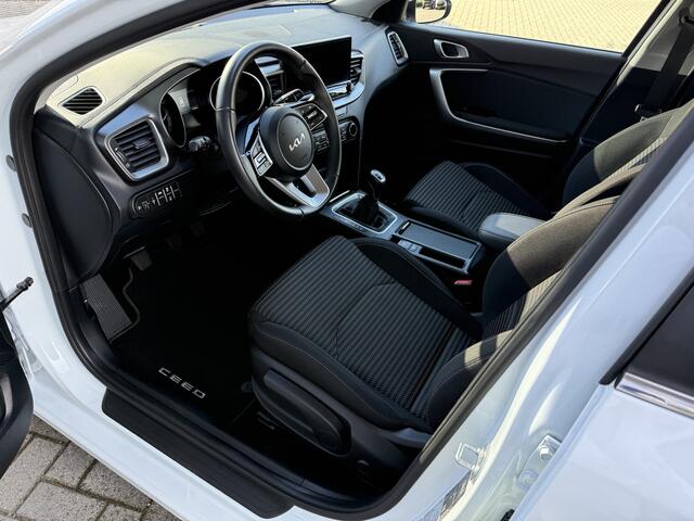 KIA CEE D Ceed 1.0 T-GDi DynamicLine | Climate Control | Cruise Control | Navigatie | Camera | 6-bak | Tot 10Jr. Kia-Garantie