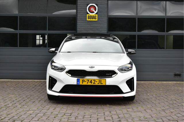 KIA CEE D Ceed 1.6 T-GDi GT Automaat
