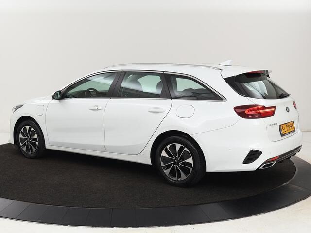 KIA CEE D Ceed 1.6 GDI PHEV DynamicPlusLine | Stoel & stuurverwarming | Adaptive cruise | Memory | Camera | Carplay | Full LED | Achterbankverwarming | Navigatie | Keyless