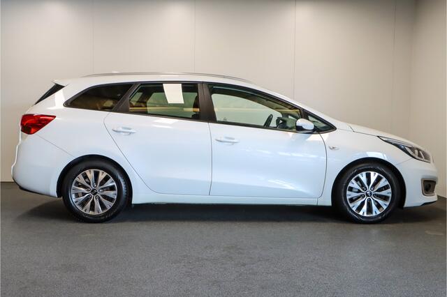 KIA CEE D cee'd Sportswagon 1.0 T-GDi Design Edition