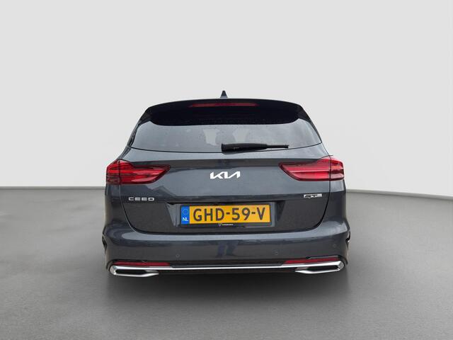 KIA CEE D Ceed Sportswagon 1.5 T-GDi GT-Line Automaat | Stoelverwarming | Sportstuur | Schuif/Kanteldak | LED | Elektr. Achterklep |