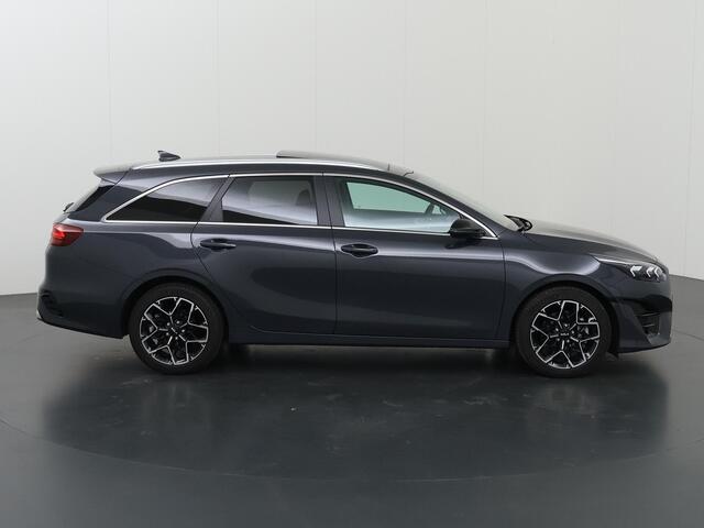 KIA CEE D Ceed SW 1.5 T-GDi DCT7 GT-Line | Panoramadak | Stoel/Stuurwielverwarming | Sportstoelen | Slimme automatische achterklep | Dodehoek detectie