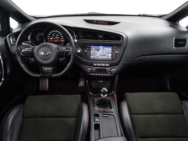 KIA CEE D cee'd 1.6 T-GDi GT- Recaro Seats, Panoramadak, Camera, Xenon Led, Sport Uitlaat, Stoelverwarming