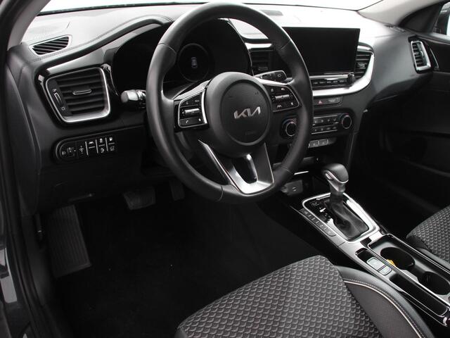 KIA CEE D Ceed Sportswagon 1.6 GDI PHEV DynamicLine | Navigatie | Camera | Climate Control | Cruise control adaptive | Lane assist | Lichtmetalen Velgen | Stoelverwarming