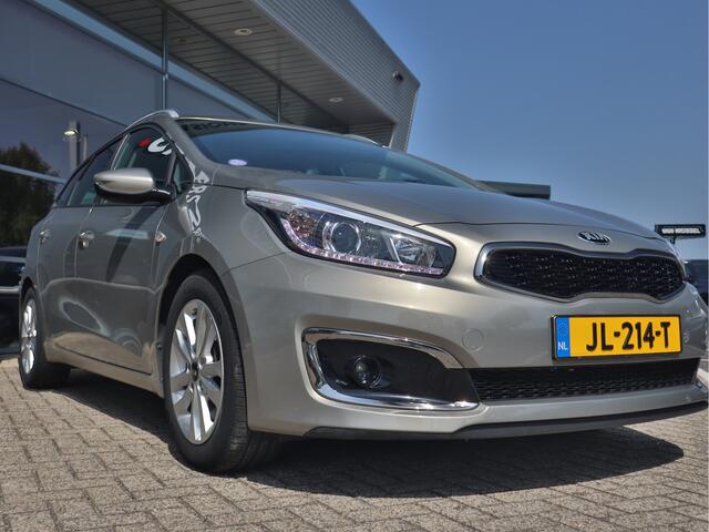KIA CEE D cee'd 1.0 T-GDi First Edition | Navigatie | Camera | Cruise Control | Trekhaak |