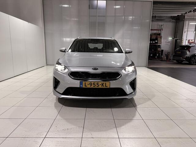 KIA CEE D Ceed Sportswagon 1.6 GDI PHEV DynamicLine Plug-in, Apple Carplay/Android Auto, Navigatie, Camera.
