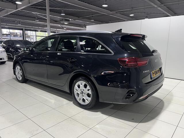 KIA CEE D Ceed Sportswagon 1.0 T-GDi DynamicLine Apple Carplay/Android Auto, Navigatie, Camera.