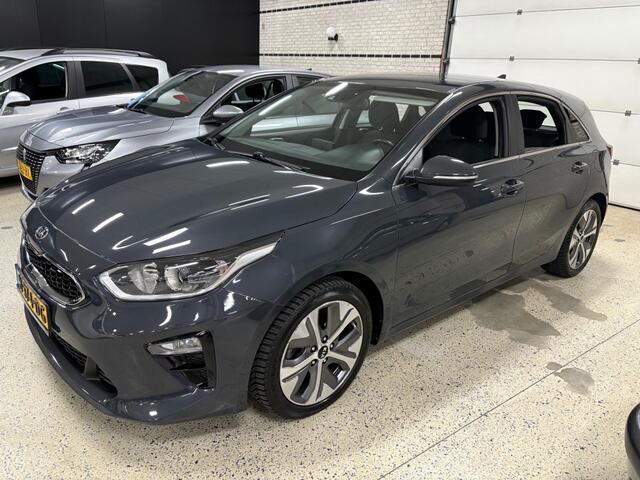 KIA CEE D 1.0 T-GDI / Climat / Cruise / Dab Radio / Navi / Apple Android / Camera