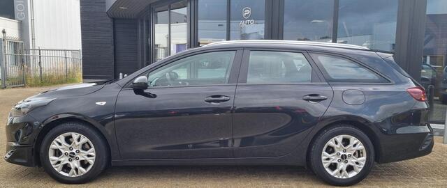KIA CEE D Ceed Sportswagon 1.0 T-GDi ComfortLine 120PK | NL Auto | Climate Control | Achteruitrijcamera | Lichtmetalen Velgen | Apple Carplay & Android Auto |