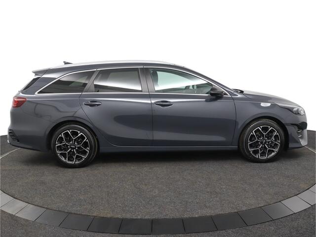 KIA CEE D Ceed Sportswagon 1.5 T-GDi GT-Line Apple Carplay/Android Auto - Cruise Control Adaptief - Dodehoekdetectie - Climate Control - Navigatie - Fabrieksgarantie tot 07-2031
