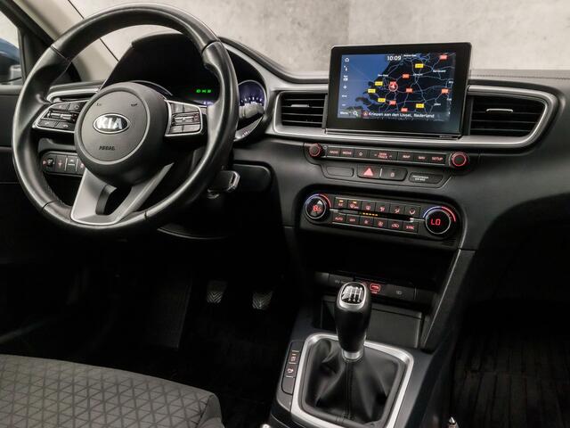 KIA CEE D Ceed Sportswagon 1.0 T-GDi Sport (APPLE CARPLAY, GROOT NAVI, CAMERA, SPORTSTOELEN, LANE ASSIST, LED KOPLAMPEN, NIEUWSTAAT)