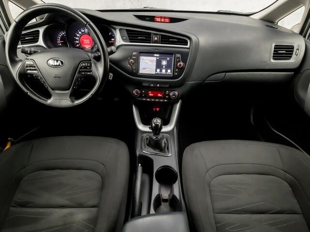 KIA CEE D cee'd Sportswagon 1.0 T-GDi Sport (APPLE CARPLAY, NAVIGATIE, CLIMATE, CAMERA, SPORTSTOELEN, GETINT GLAS, PARKEERSENSOREN, CRUISE, NIEUWSTAAT)