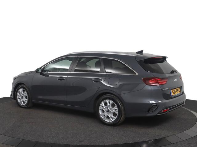 KIA CEE D Ceed Sportswagon 1.5 T-GDi DynamicPlusLine - Automaat - - LED koplampen - Dode hoek - Stoelverwarming - Apple Carplay/Android auto Fabrieksgarantie tot 06-2031