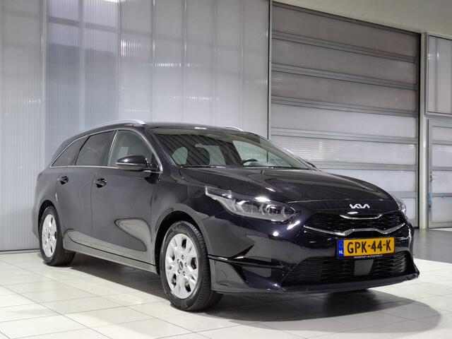 KIA CEE D Ceed Sportswagon 1.5 T-GDi DynamicPlusLine Apple Carplay/Android Auto, Stoel en Stuur verwarming, Navigatie, Camera
