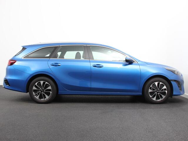 KIA CEE D Ceed Sportswagon 1.6 GDI PHEV DynamicLine Climate control Achteruitrijd camera Cruise control Parkeersensoren LED Lane assist Apple Carplay/ Android auto