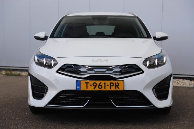 KIA CEE D Ceed Sportswagon 1.6 GDI PHEV DynamicPlusLine 18 inch LMV Navigatie Carplay Android Achteruitrijcamera Stuur & Stoelverwarming