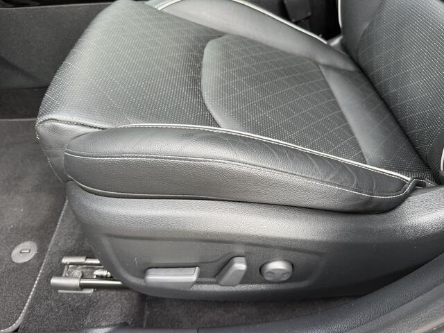 KIA CEE D Ceed Sportswagon 1.6 GDI PHEV ExecutiveLine , Afneembare trekhaak, Leer, Panodak