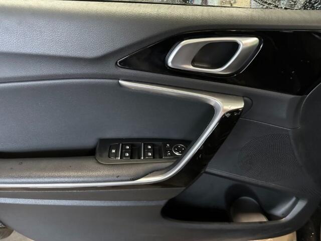 KIA CEE D 1.0 T-GDI DYN.PLUSL. CAMERA. STUUR EN STOEL VERWARMING.