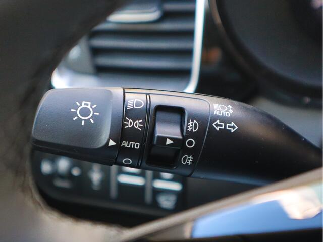 KIA CEE D Ceed Sportswagon 1.5 T-GDi DynamicPlusLine | Navigatie | Camera | Stoelverwarming | ECC-Airco | Tot 10Jr. Kia-Garantie |