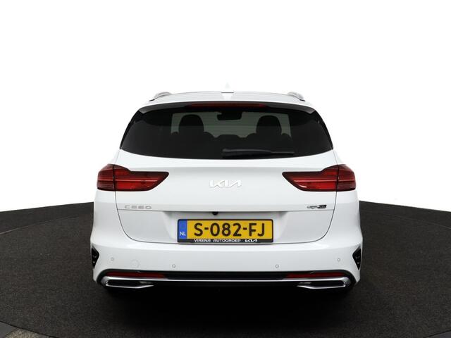 KIA CEE D Ceed Sportswagon 1.5 T-GDi GT-Line Automaat - Trekhaak - Navigatie - Schuif-/kanteldak - Stoel-/stuurverwarming - Climate Control - Cruise Control - Fabrieksgarantie tot 01-2030