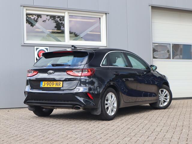 KIA CEE D Ceed 1.4 T-GDi DynamicLine / Trekhaak / Camera