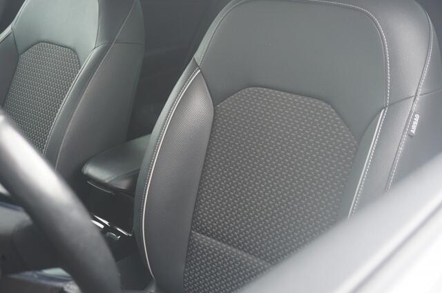 KIA CEE D 140PK PHEV AUTOMAAT WINTERPACK | ADAPTIVE | DODEHOEK | LUXE!