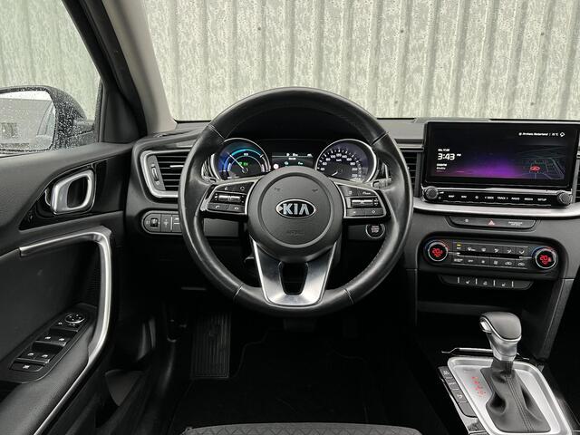 KIA CEE D Ceed Sportswagon 1.6 GDI PHEV DynamicPlusLine / Automaat / Parkeersensoren / Achteruitrijcamera / Stoel & Stuurverwarming / Climate Control / Navigatie / Apple CarPlay/Android Auto / DAB / Cruise Control /