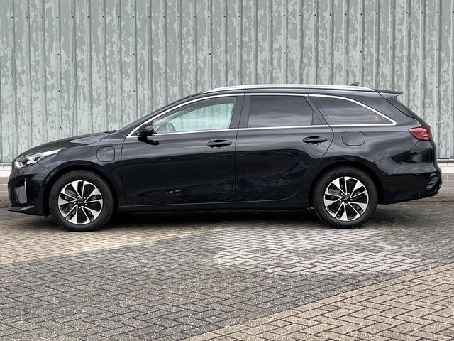 KIA CEE D Ceed Sportswagon 1.6 GDI PHEV DynamicPlusLine / Automaat / Parkeersensoren / Achteruitrijcamera / Stoel & Stuurverwarming / Climate Control / Navigatie / Apple CarPlay/Android Auto / DAB / Cruise Control /