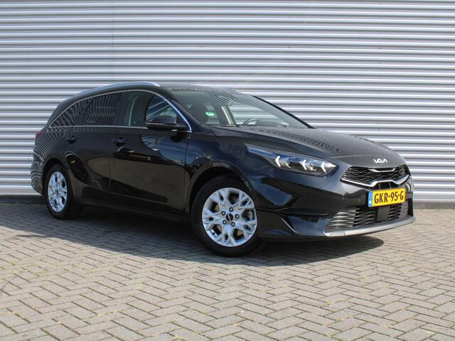 KIA CEE D Ceed Sportswagon 1.0 T-GDi DynamicPlusLine | Stoel- & stuurverwarming | Camera | Clima | Cruise | LED | Navi | Elek. achterklep | 16" LM |
