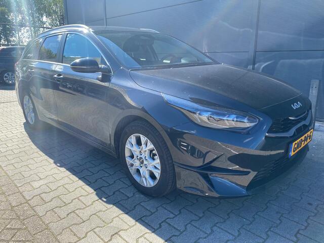 KIA CEE D Ceed SW 1.0 T-GDi DynamicPlusLine | Stoel/Stuurwielverwarming | Keyless Go | Elektr. Achterklep | Navigatie | Cruise control adaptief |
