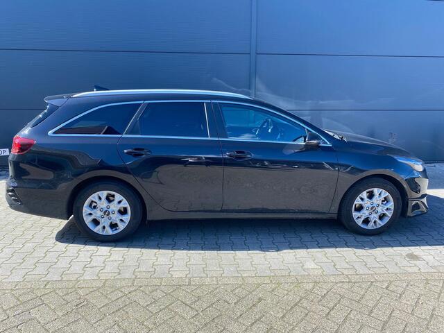 KIA CEE D Ceed SW 1.0 T-GDi DynamicPlusLine | Stoel/Stuurwielverwarming | Keyless Go | Elektr. Achterklep | Navigatie | Cruise control adaptief |