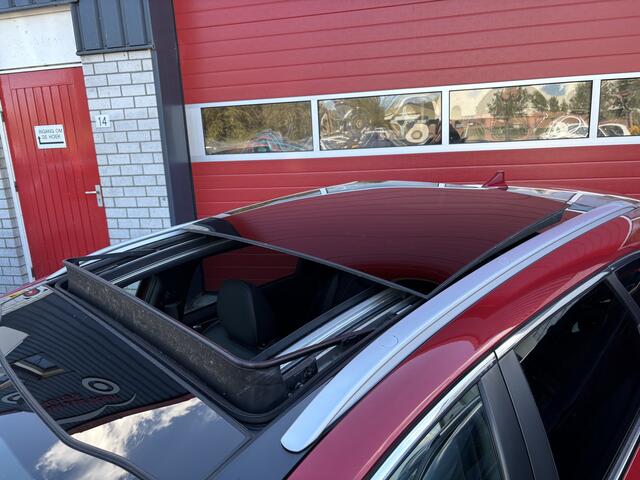 KIA CEE D Ceed Sportswagon 1.0 T-GDi GT-Line TREKHAAK / PANORAMADAK / FULL LED / KEYLESS / GR NAVI / CAMERA / CARPLAY / STOELVERW / STUURVERW / NL-AUTO