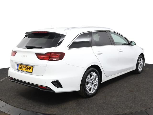 KIA CEE D Ceed Sportswagon 1.5 T-GDi DynamicPlusLine - Led Koplampen - Stoel/Stuurverwarming - Navigatie - Cruise Control - Climate Control - Fabrieksgarantie Tot 2031