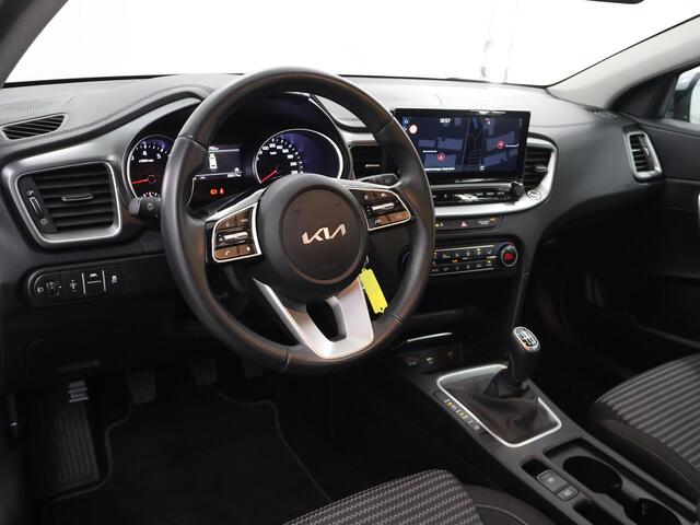 KIA CEE D Ceed Sportswagon 1.5 T-GDi DynamicLine | Navigatie | Parkeercamera | Climate Control | Cruise Control |