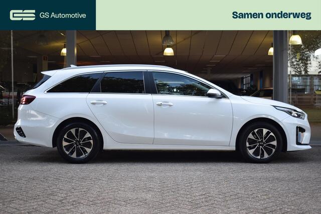 KIA CEE D Ceed Sportswagon 1.6 GDI PHEV DynamicLine