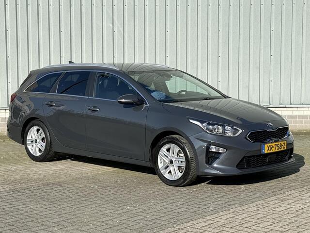 KIA CEE D Ceed Sportswagon 1.4 T-GDi DynamicPlusLine / Automaat / 1.410 KG Trekgewicht / Dealer Onderhouden / Adaptieve Cruise Control / Vierseizoenenbanden / Navigatie / Achteruitrijcamera / Apple CarPlay/Android auto / Stoel- & Stuurverwarming / Climate Control /
